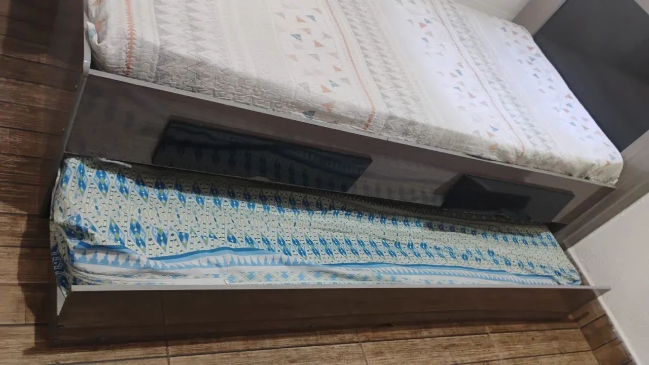Cama de solteiro com duas gavetas e cama auxiliar  - Foto 2