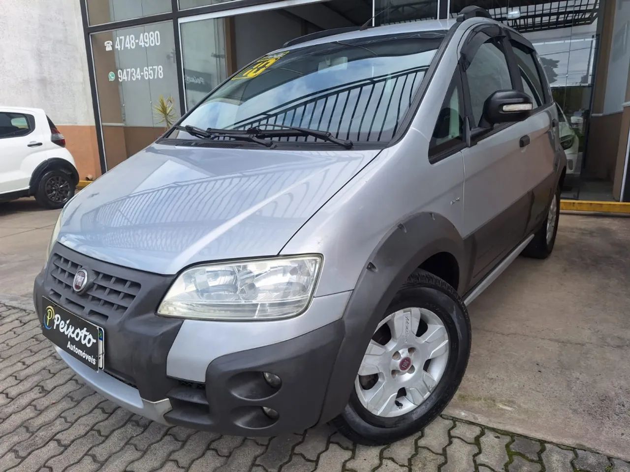Fiat Idea Adv./ Adv.lock.dualogic 1.8 Flex 5P 2010