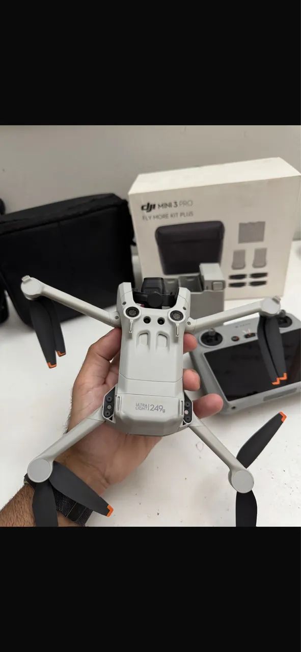 Drone DJI Mini 3 Pro Fly more combo (2 baterias) Controle com tela! - Foto 2