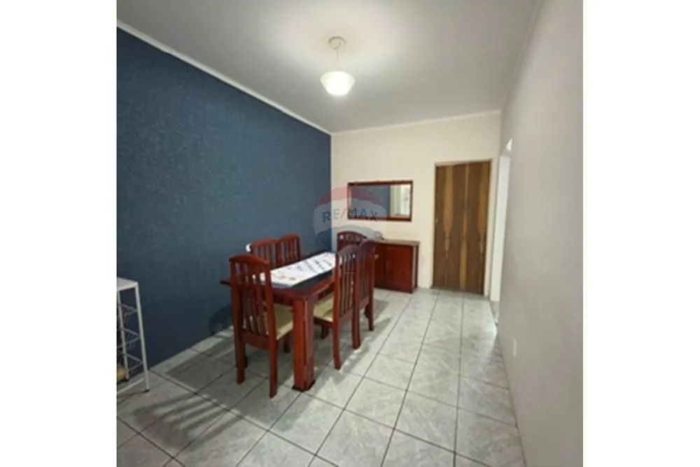 Oportunidade: Casa com Piscina e ótima localização - Foto 4