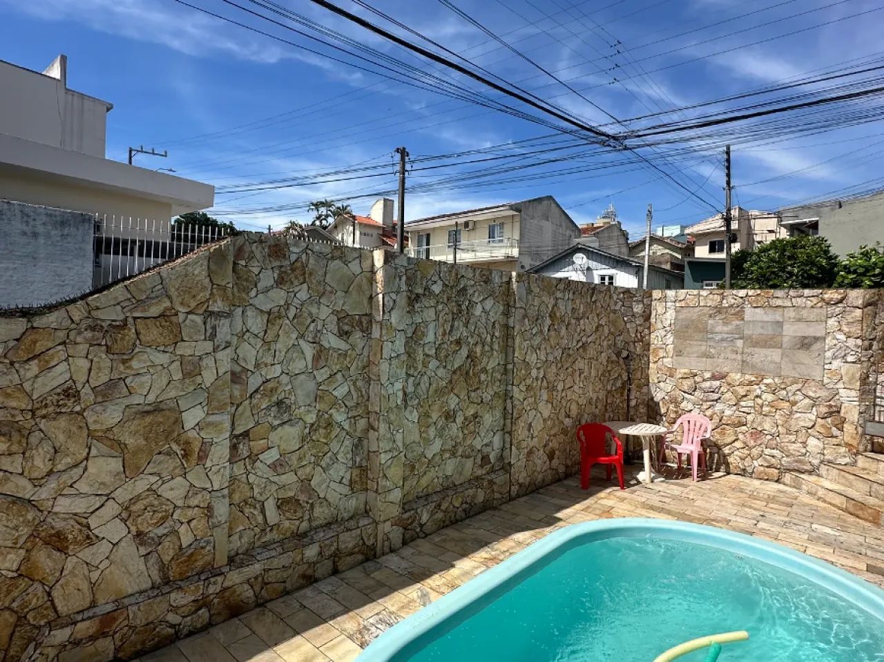 Casa de esquina 220m² 2 andares no estreito