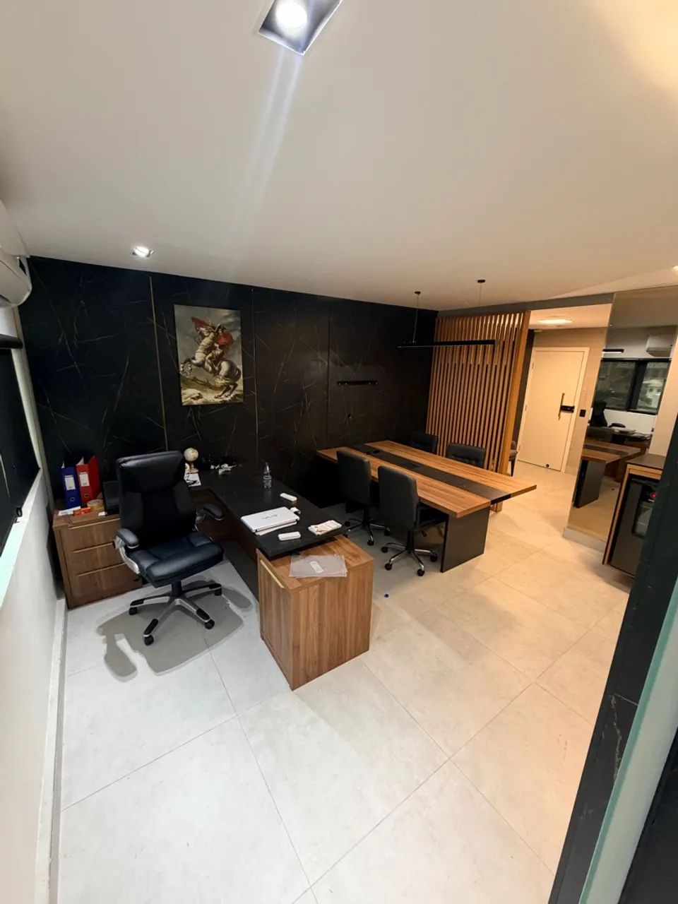 VENDO SALA COMERCIAL NO CENTRO