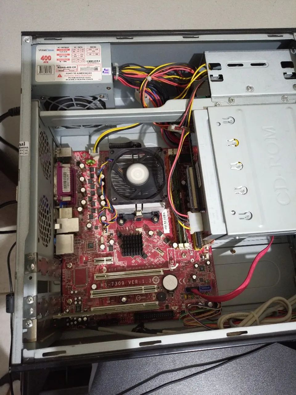 CPU Gabinete Slim AMD Sempron e 4GB de ram - Foto 5
