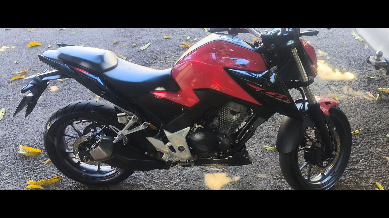 Cb300 f Twister ABS 2023 - Foto 2