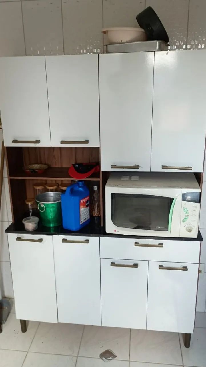 Alguns móveis 