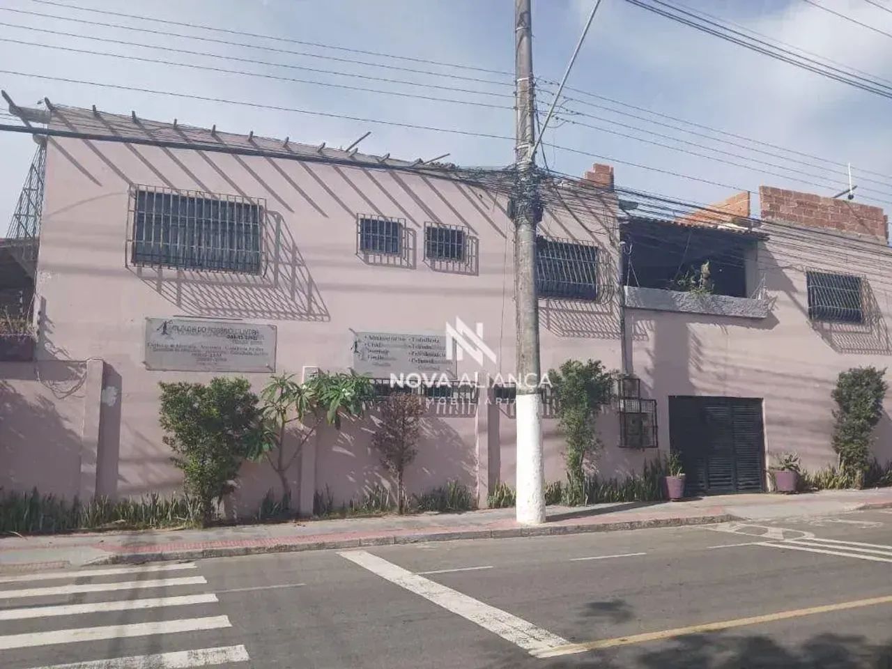 Casa com 1 quarto para alugar, 300 m² - Jardim Guaranhuns - Vila Velha/ES