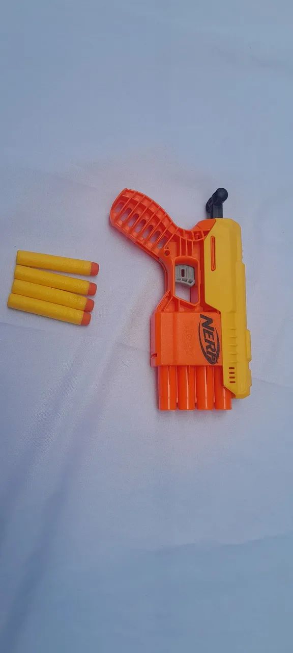 Nerf Alfha Strike com 4 dardos
