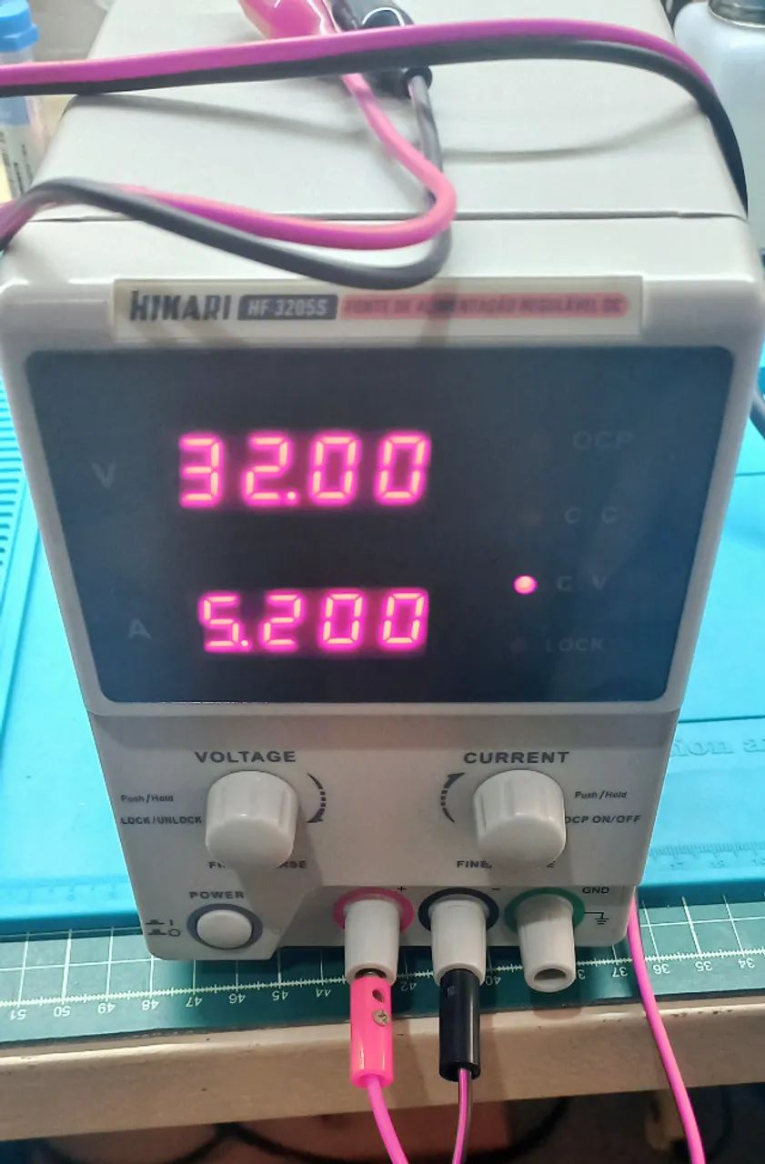 Fonte Assimétrica (bancada) Hikari 3205S 30V 5A Regulável - POUCO USADA - Foto 2