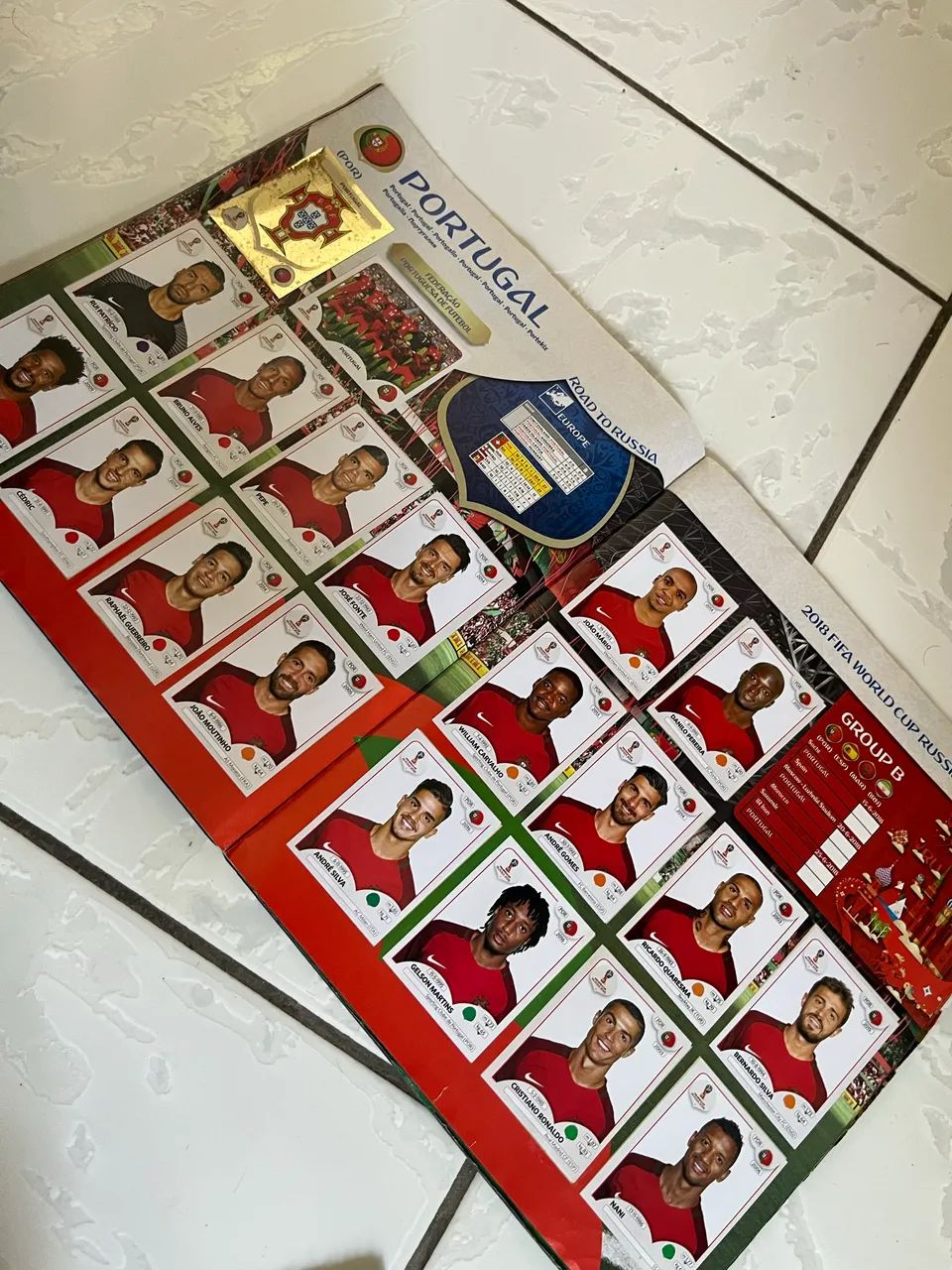 ÁLBUM COPA 2018, 90% COMPLETO - Foto 5