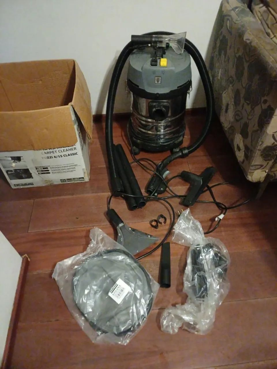 EXTRATORA KARCHER PROFISSIONAL  - Foto 2