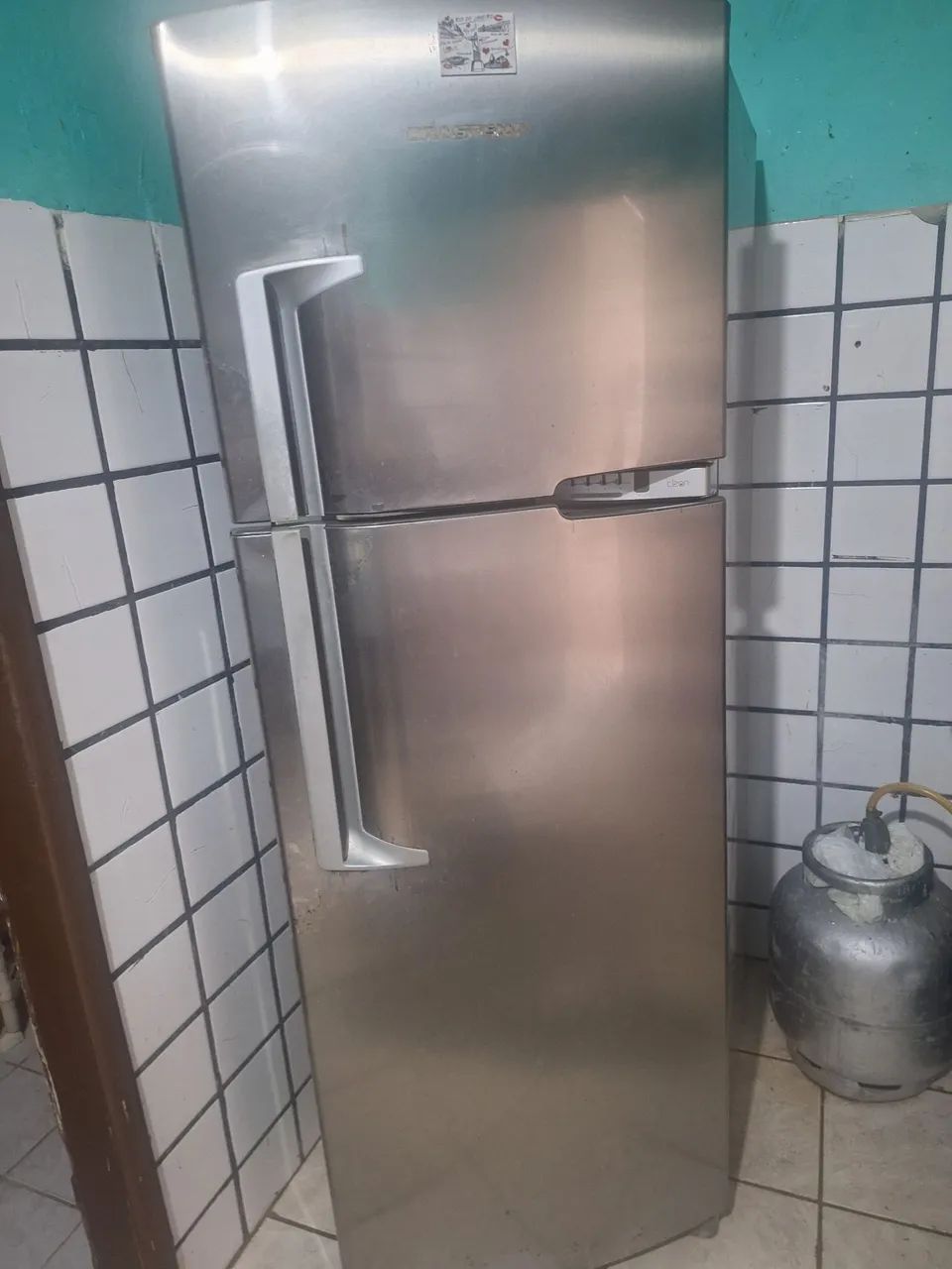 Vendo geladeira - Foto 2