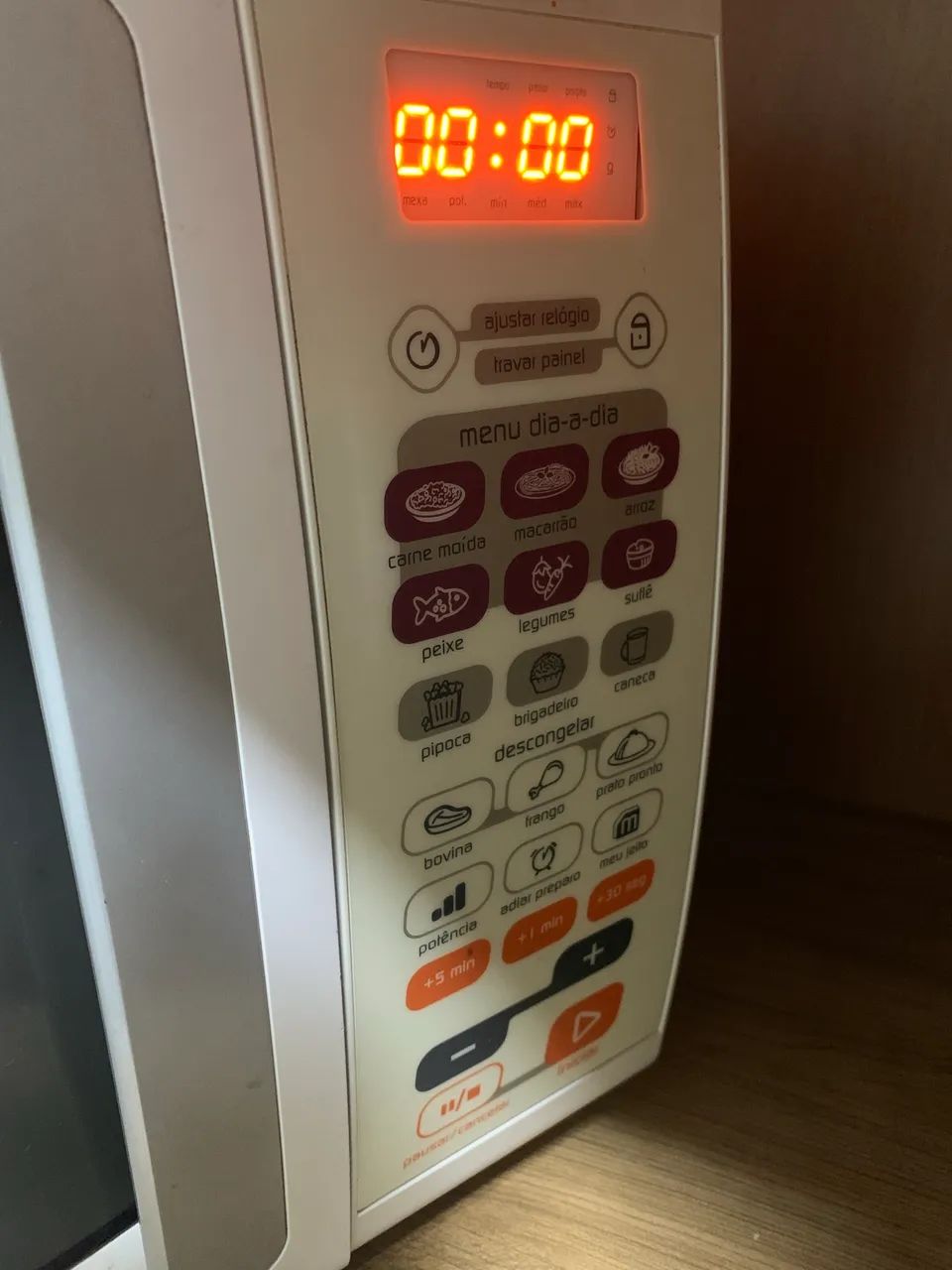 Forno Microondas Brastemp ( Com Defeito) - Foto 3
