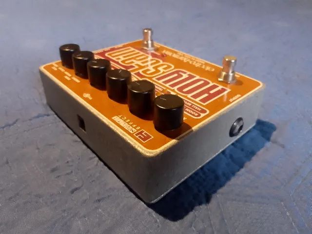 Pedal Holy Stain - Electro Harmonix - fuzz, drive, reberb, tremolo