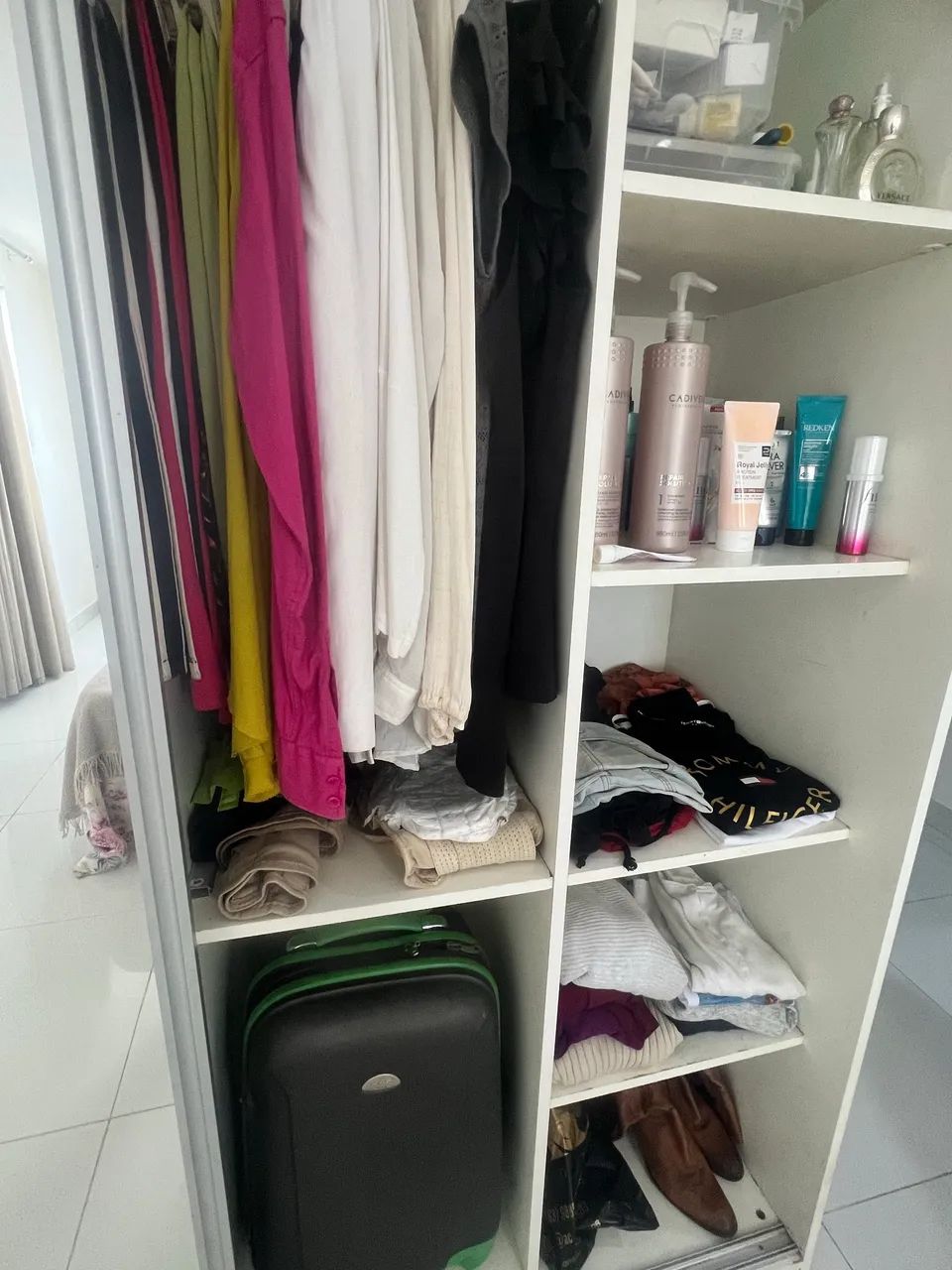 Guarda Roupas com espelho  - Foto 2