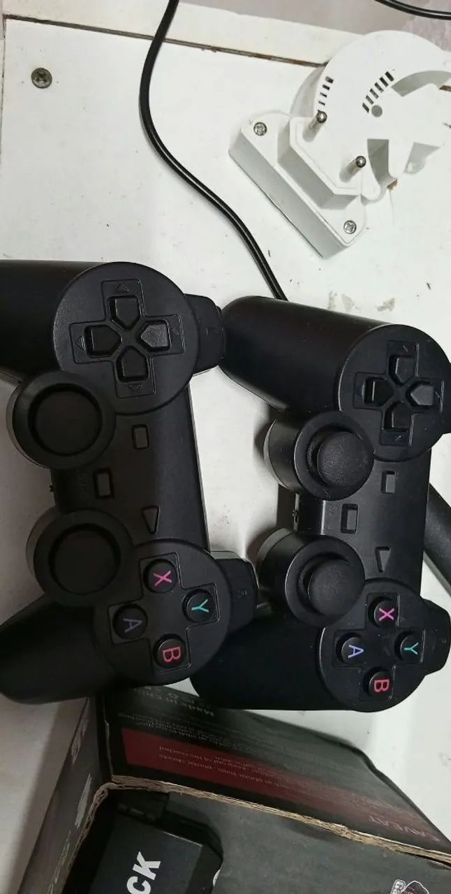 completo com jogos e 2 controle  - Foto 4