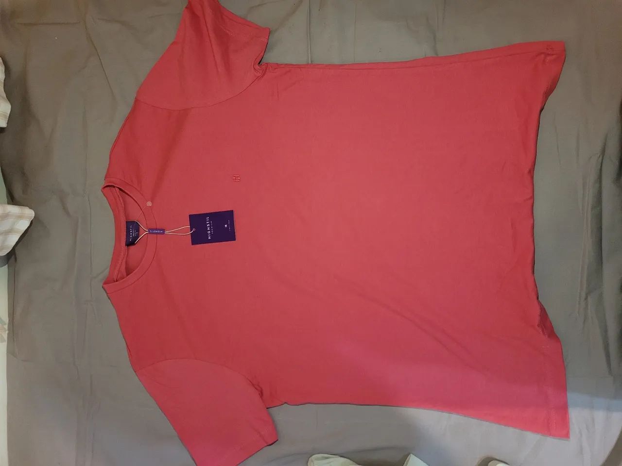 Duas camisetas Highstil - Foto 3