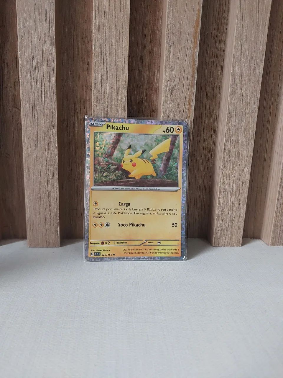 Carta pikachu coleção mew151 - Foto 4