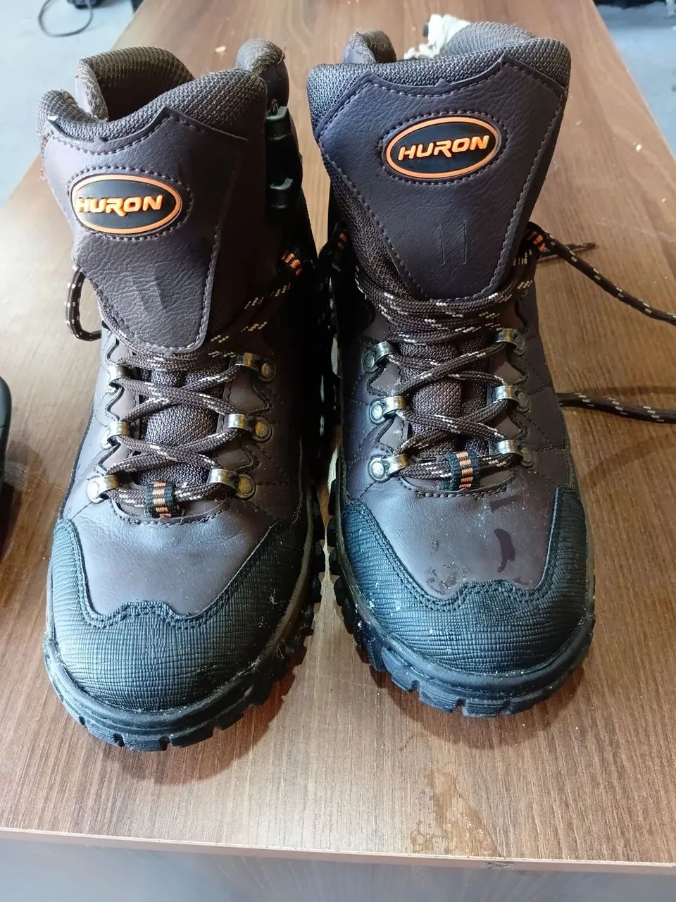 Bota huron 