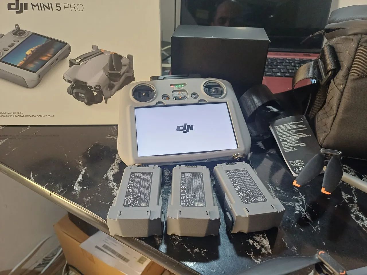 Dji Mini 5 Pró Combo Plus Fly More - Foto 3