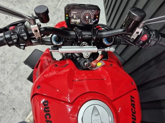 Ducati Streetfighter V4 S 2023 - Foto 5