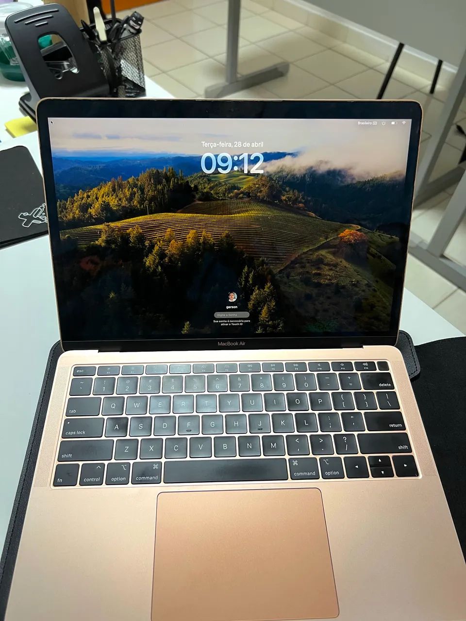 13インチ　Mac MacBook Air M4 13