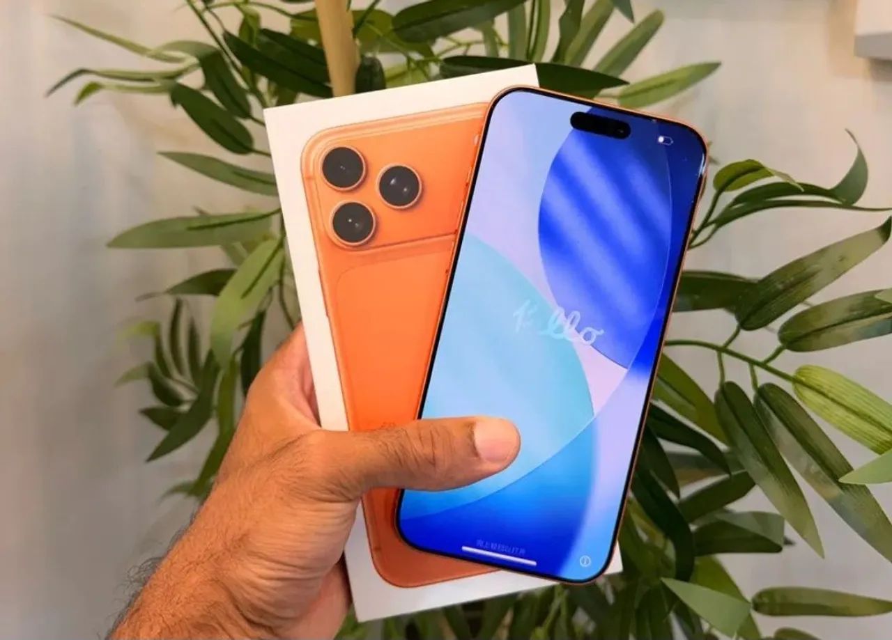 IPHONE 17 PRO MAX 256GB, AINDA NA GARANTIA COM CAIXA, CABO E PELICULA