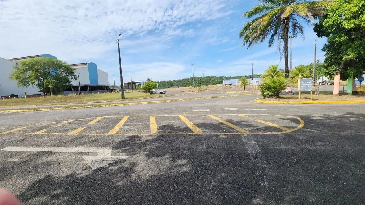 TERRENO 100.000 m2 A 400,000 M2 ALUGAR OU VENDER NO CIA Sul - Simões Filho - BA