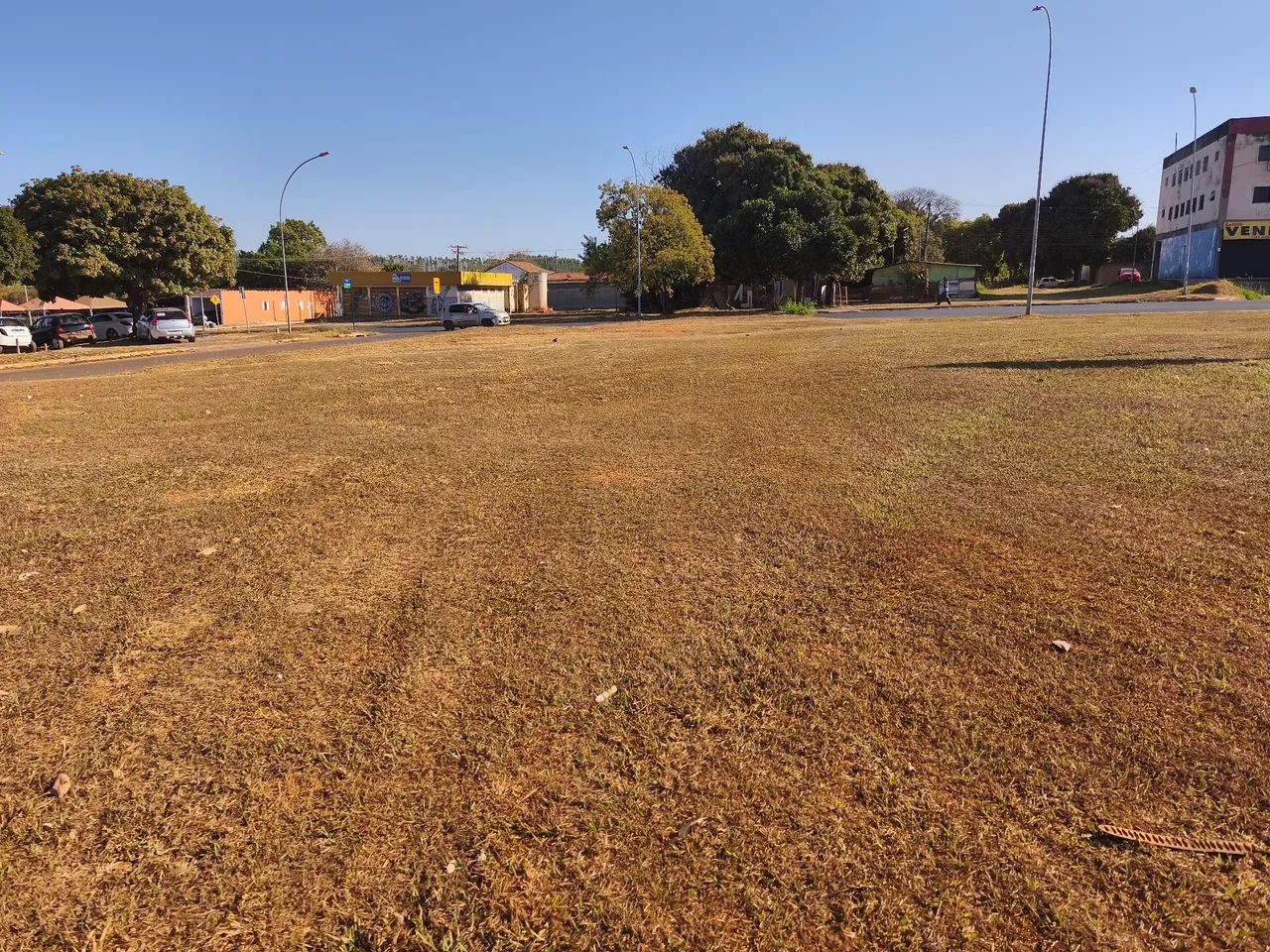 Lote de CL na quadra 3/5 - Foto 4
