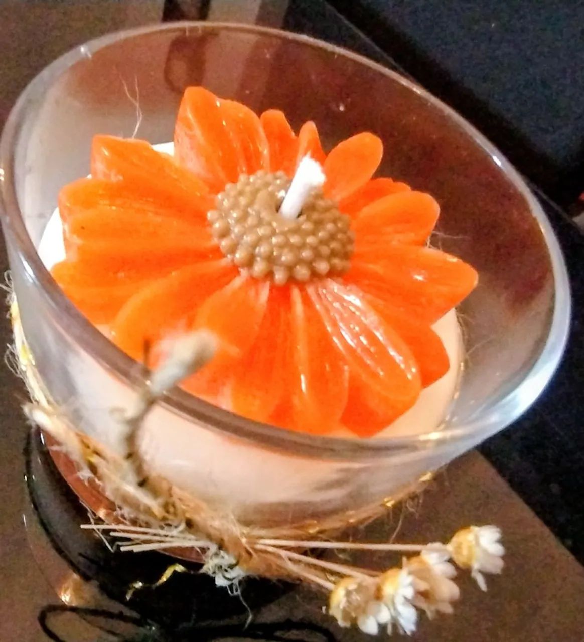 VELAS ARTESANAIS AROMÁTICAS E DECORATIVAS  - Foto 2