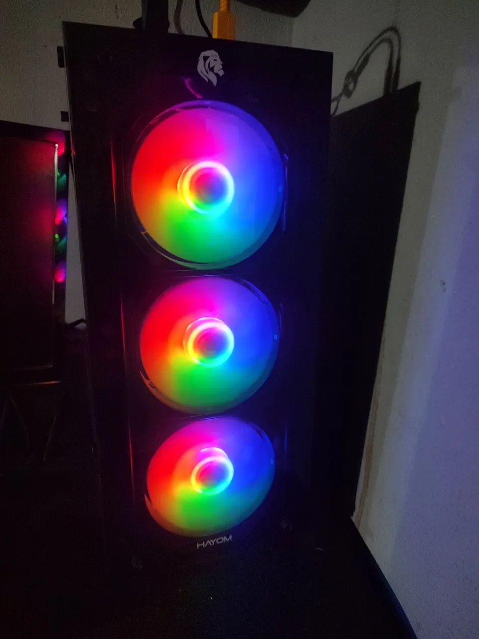 PC GAMER Ryzen  5 5600G ( 16 RAM ) SSD 