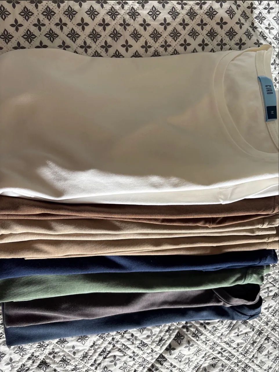 Kit 8 camisetas CIAO algodão pima / gold - Foto 2