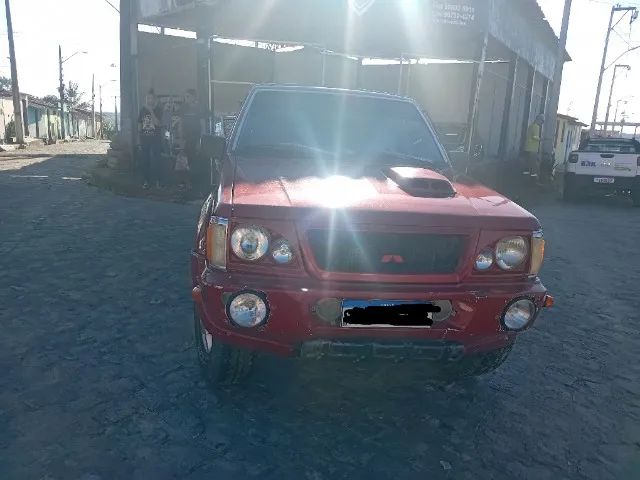 Mitsubishi L200 GLS 2.5 4X4 CD Diesel 2005