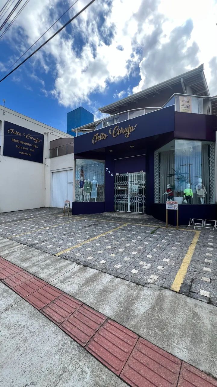 Loja de roupas Infantil/juvenil