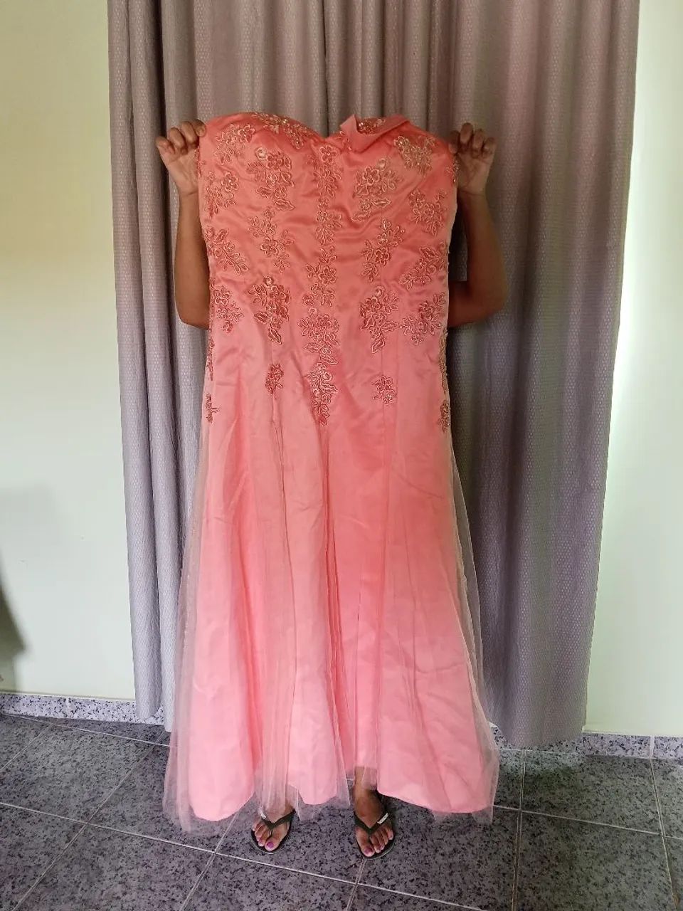 VENDO VESTIDOS PARA FESTAS