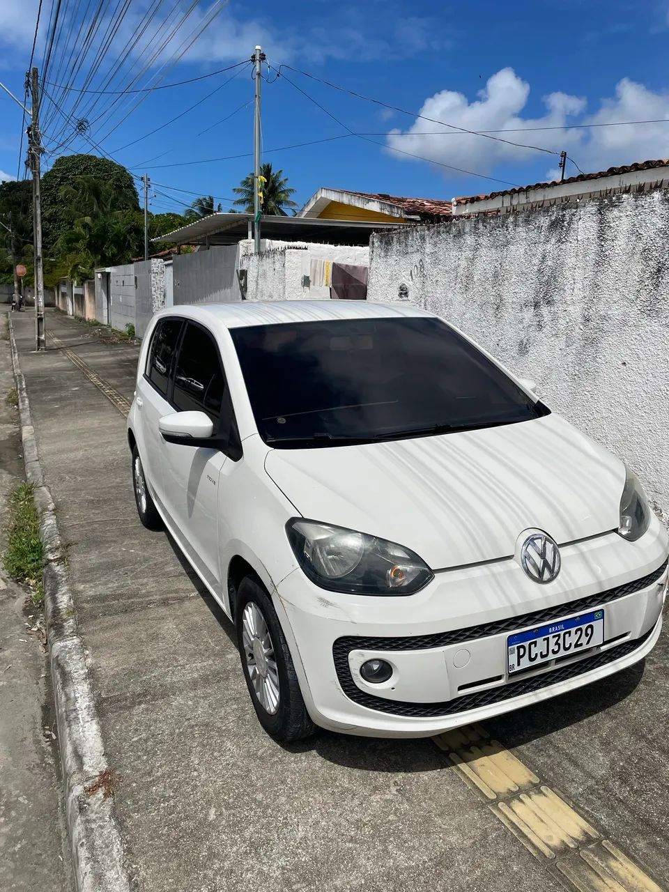 Volkswagen Up! up! move 1.0 TSI Total Flex 12V 5p 2017