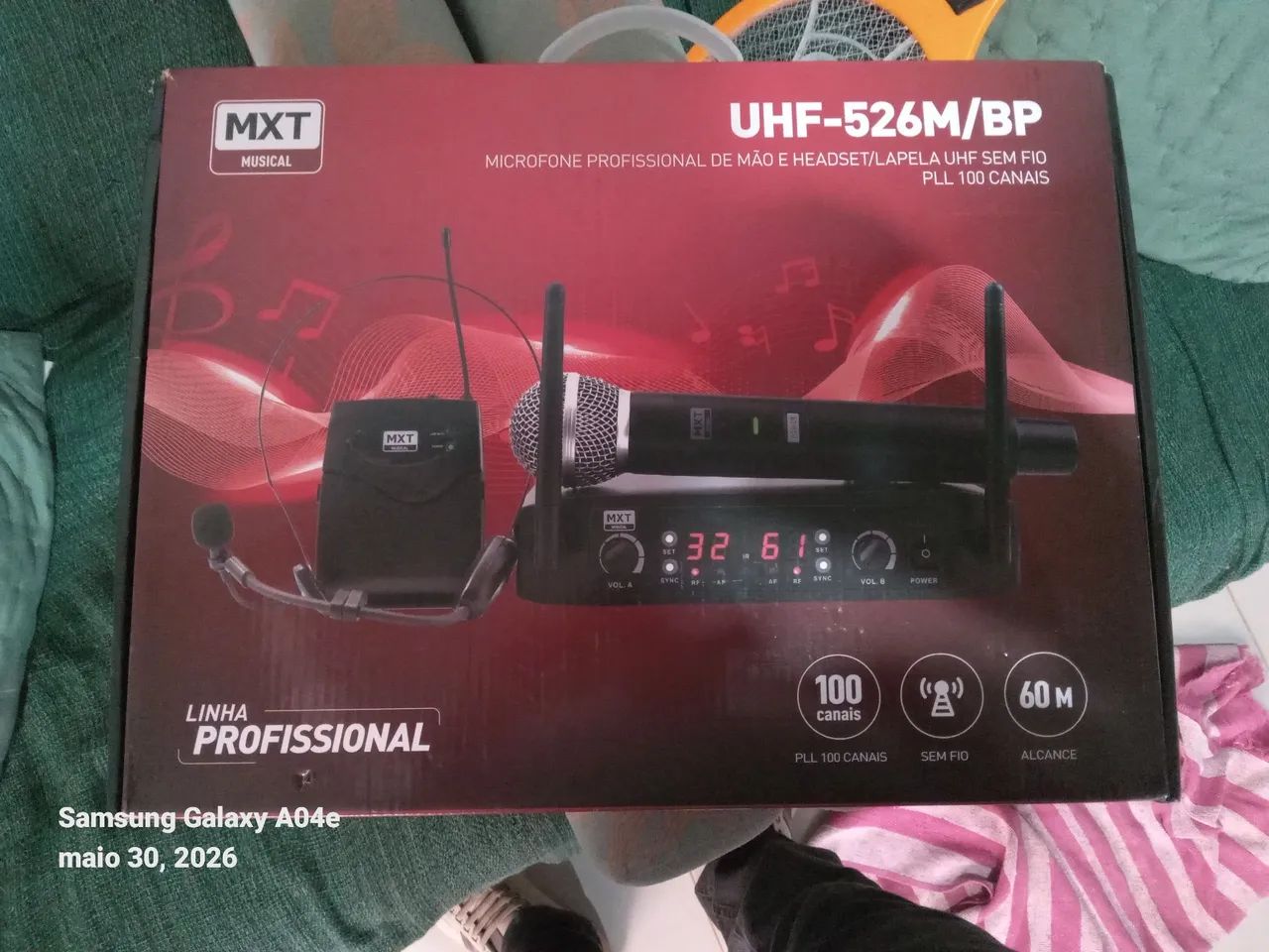 Vendo mic fone novos  sem marca de uso