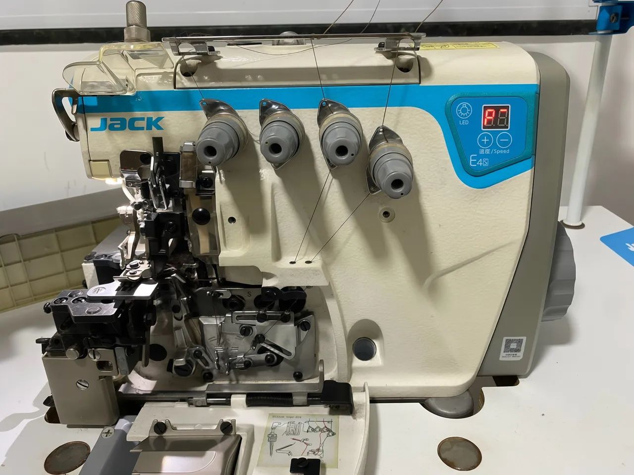 Máquina Overlock 4 Fios Direct Drive JACK - Foto 3