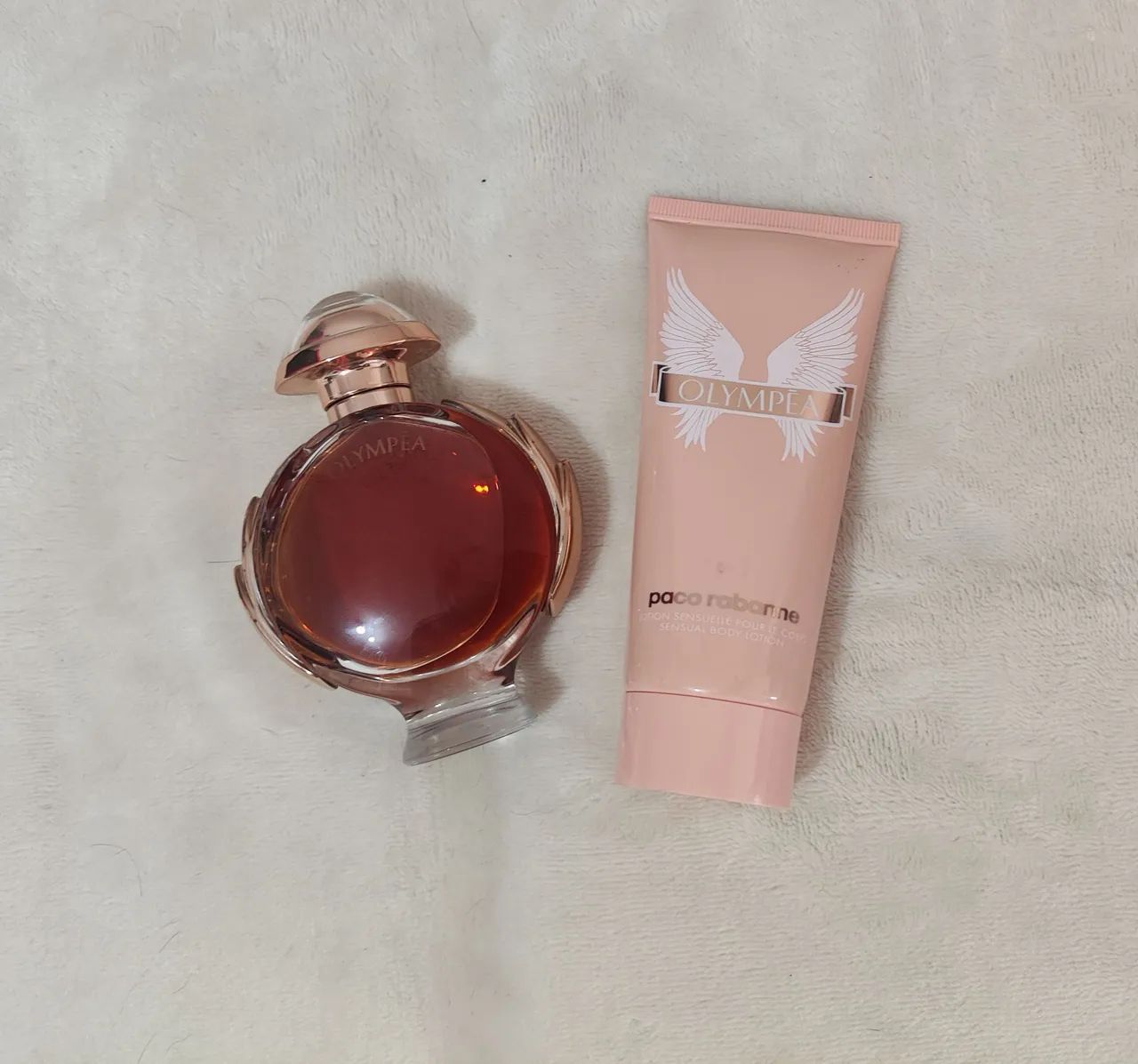 Kit Olympea Paco Rabanne perfume + body lotion 