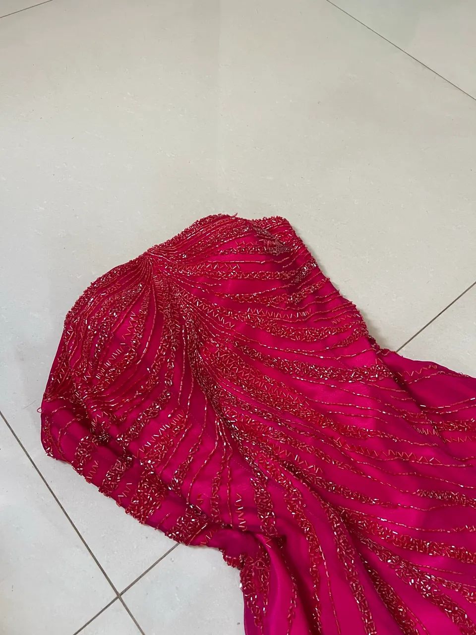 Vestido com pedraria  - Foto 4