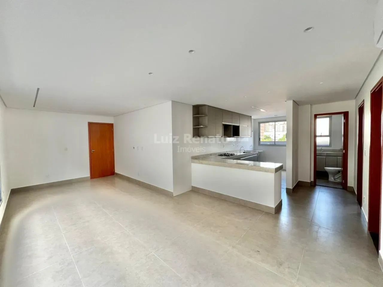 Apartamento 2 quartos e 1 vaga para aluguel no bairro Funcionários - Foto 2