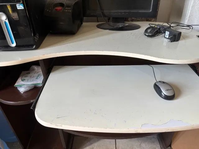 Computador com mesa  - Foto 3