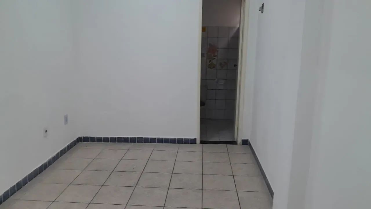 Sala com 28 metros quadrados  - Avenida Barão de Maruim - Foto 5