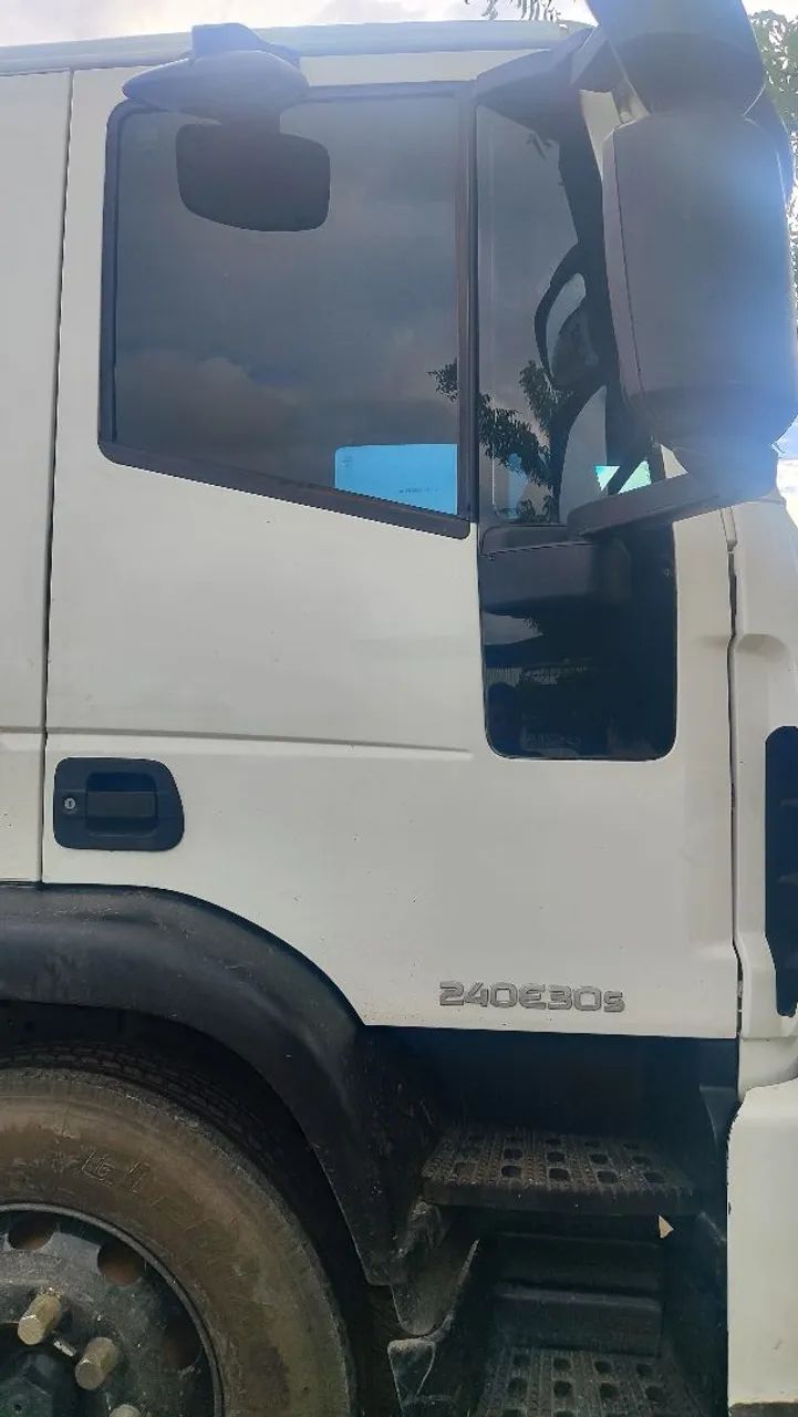 Oportunidade Iveco Tector 240e 30 SID - Foto 2