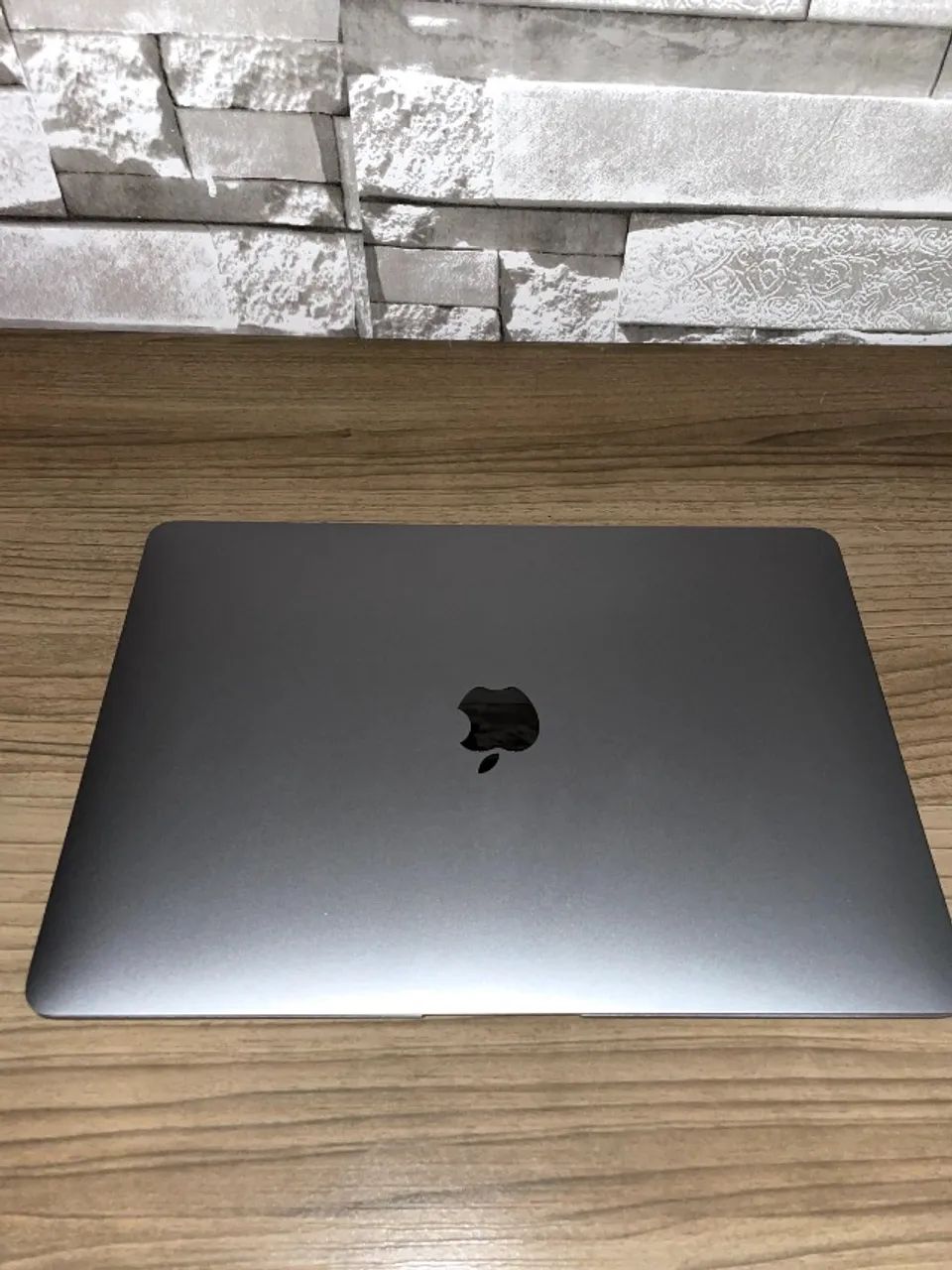 MacBook Air M1 - 16GB RAM e 500GB Armazenamento - Excelente estado.