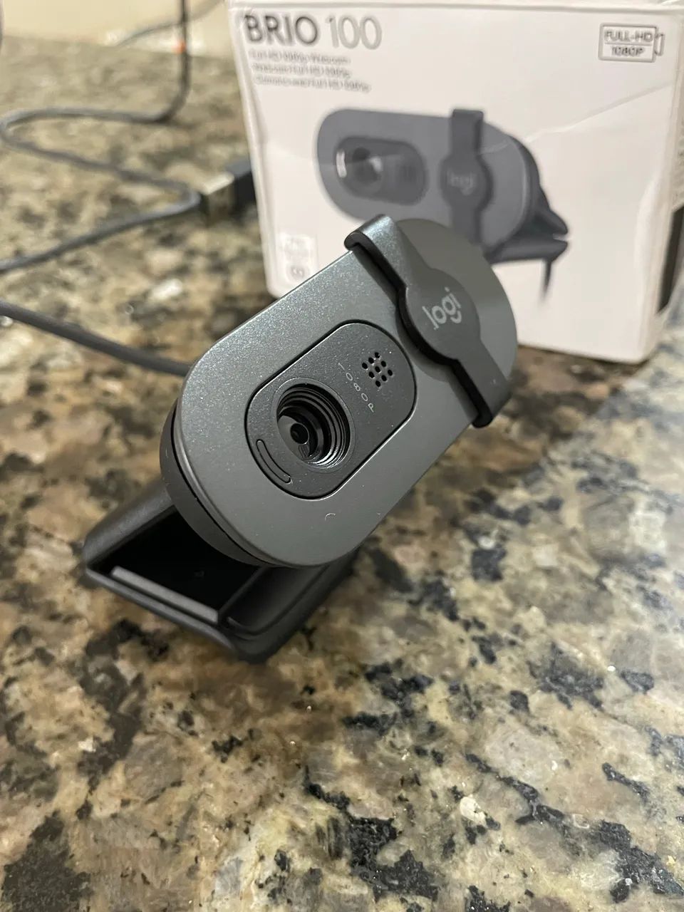 Webcam Full HD logitech brio 100 com microfone - Foto 5