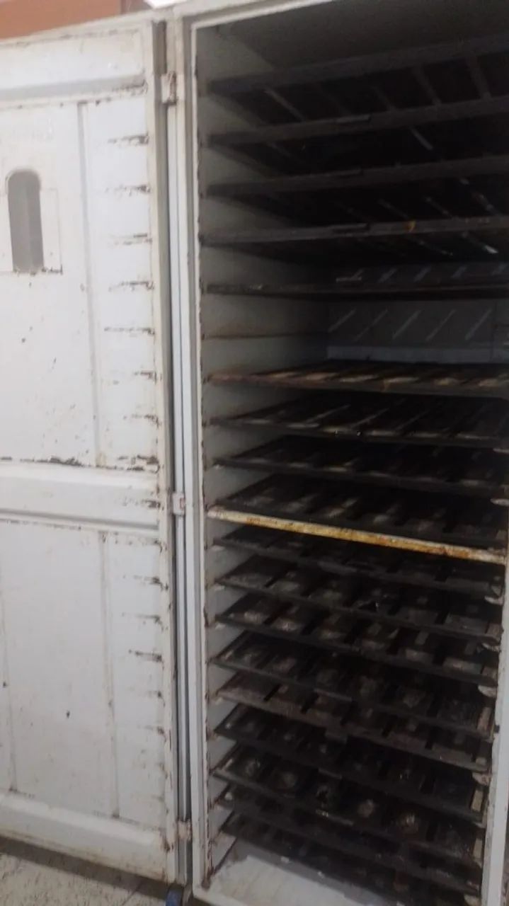 2 armário completo com grade da Baronesa cada um 800,00 - Foto 2