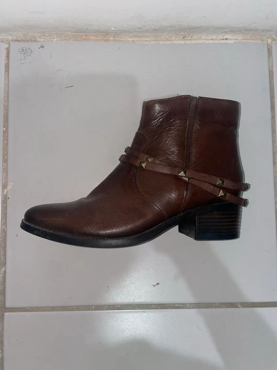 Bota cano baixo arezzo - Foto 2
