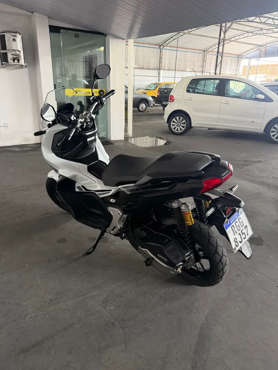 HONDA ADV