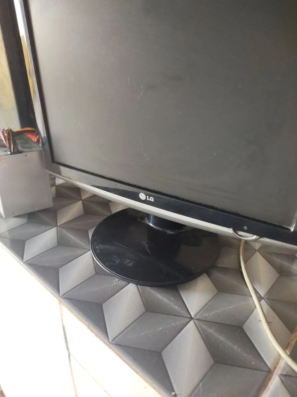 Monitor de pc com defeito  - Foto 4