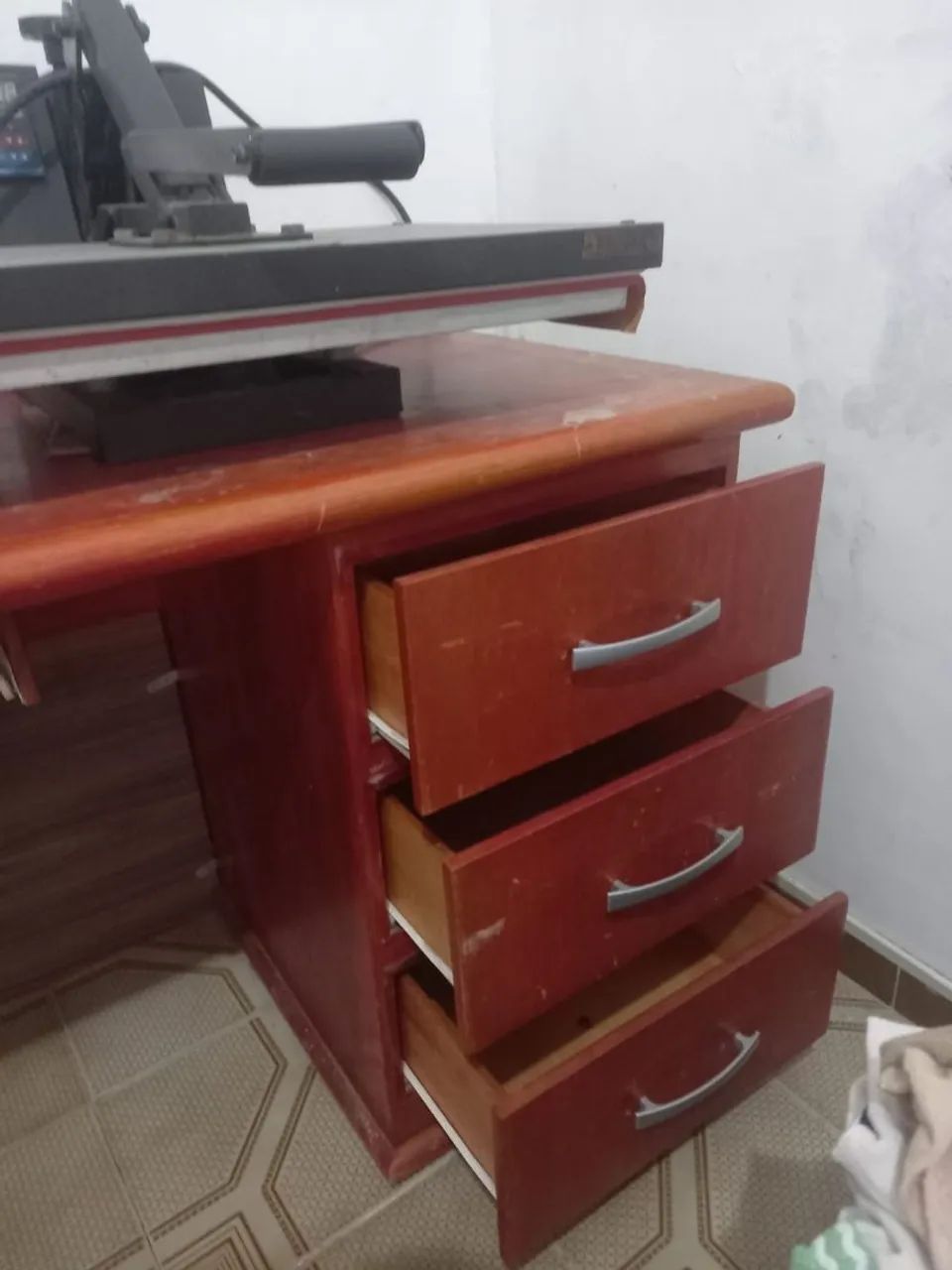 Bancada em madeira 64985889863811121